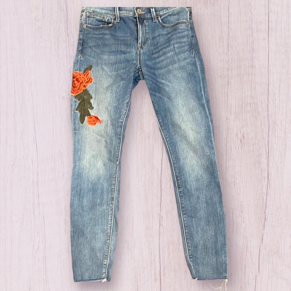 Express Jeans Floral Embroidered Mid-rise Ankle Legging Size 6 Roses Raw Hem